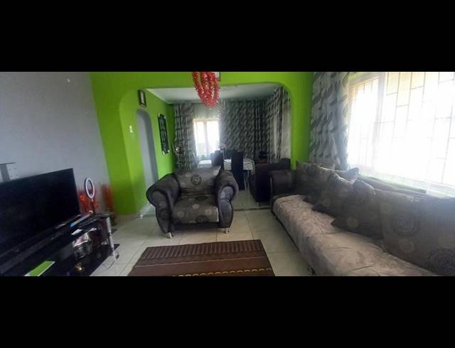 3 BEDROOM HOUSE FOR SALE IN RESERVOIR HILLS